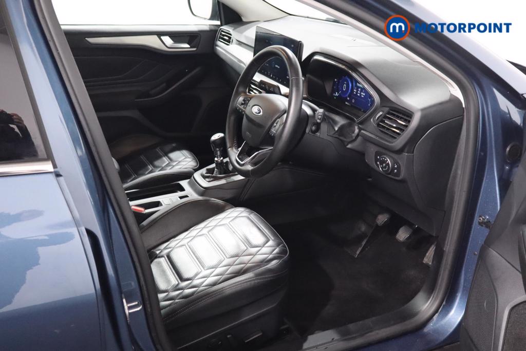 Ford Focus Titanium X Manual Petrol Estate - Stock Number (1585130) - 2nd supplementary image