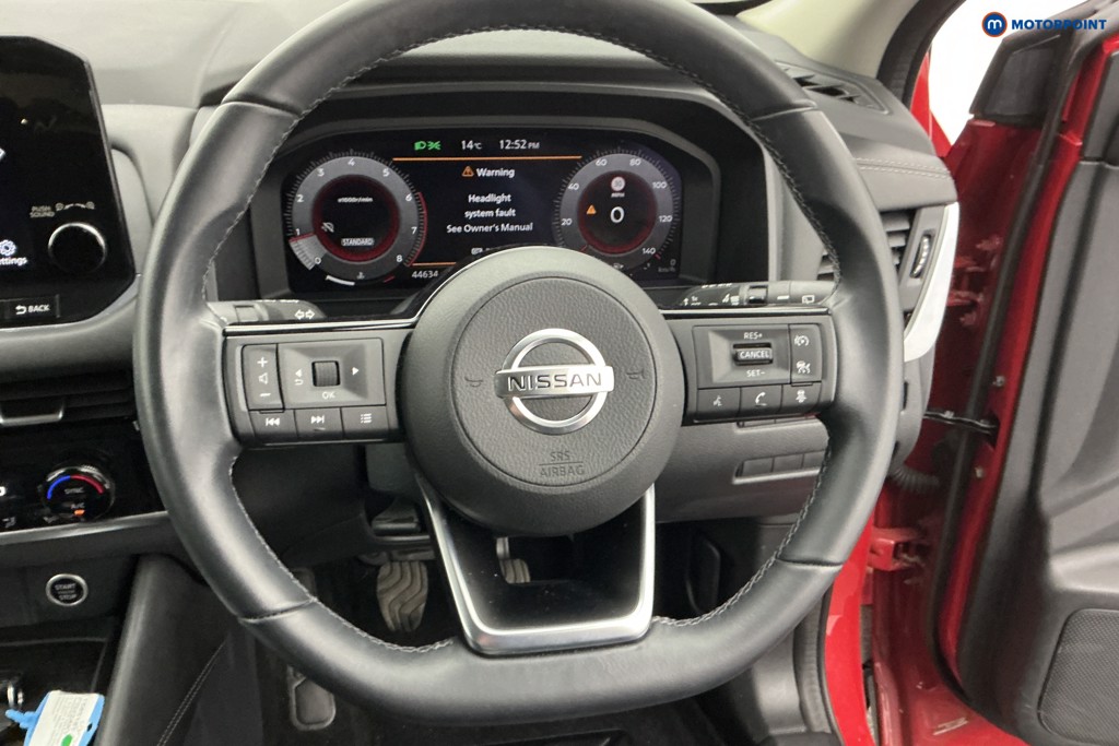Nissan Qashqai N-Connecta Manual Petrol SUV - Stock Number (1585181) - 6th supplementary image
