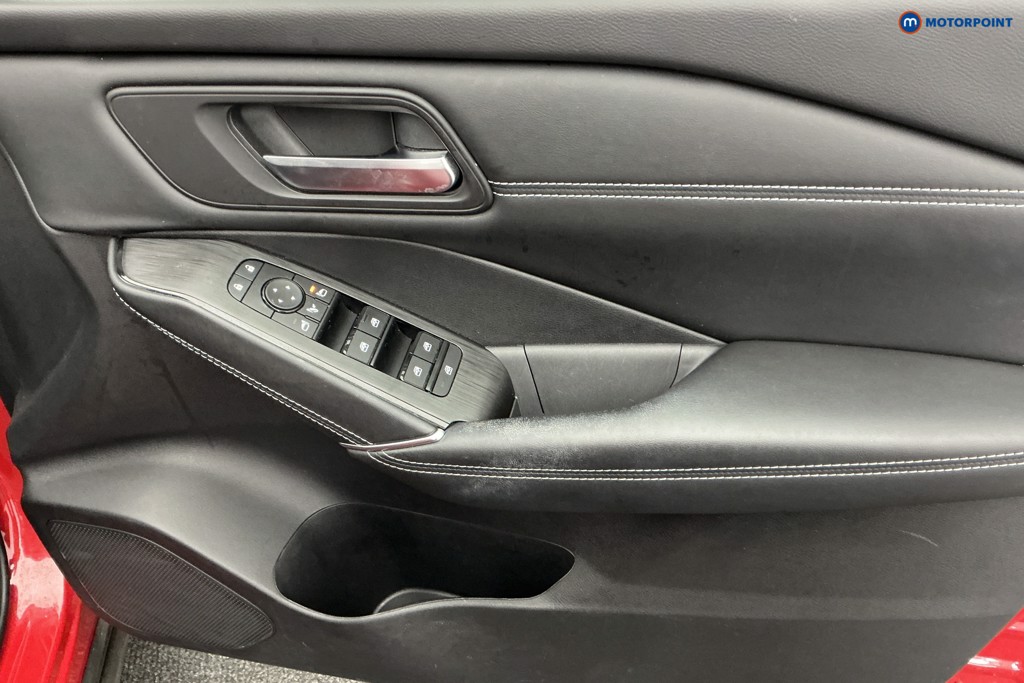 Nissan Qashqai N-Connecta Manual Petrol SUV - Stock Number (1585181) - 21st supplementary image