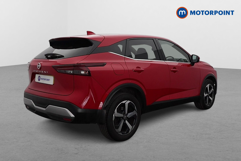 Nissan Qashqai N-Connecta Manual Petrol SUV - Stock Number (1585181) - Drivers side rear corner