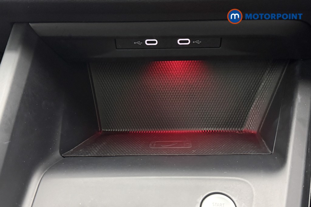 Volkswagen Golf R-Line Manual Petrol Hatchback - Stock Number (1585539) - 14th supplementary image