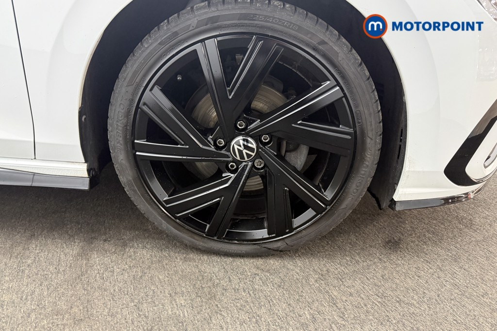 Volkswagen Golf R-Line Manual Petrol Hatchback - Stock Number (1585539) - 25th supplementary image