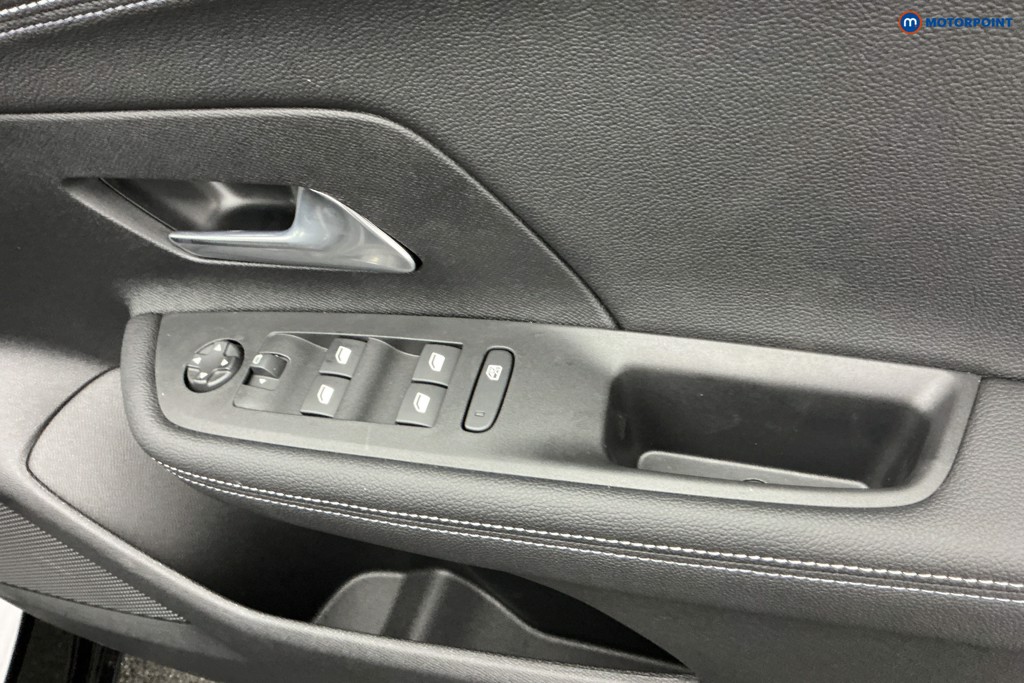 Vauxhall Mokka GS Automatic Petrol SUV - Stock Number (1585710) - 23rd supplementary image