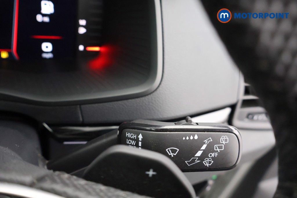 Skoda Karoq Sportline Edition Automatic Petrol SUV - Stock Number (1585873) - 6th supplementary image