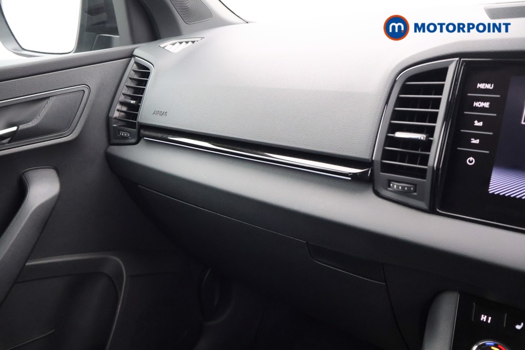 Skoda Karoq Sportline Edition Automatic Petrol SUV - Stock Number (1585876) - 15th supplementary image