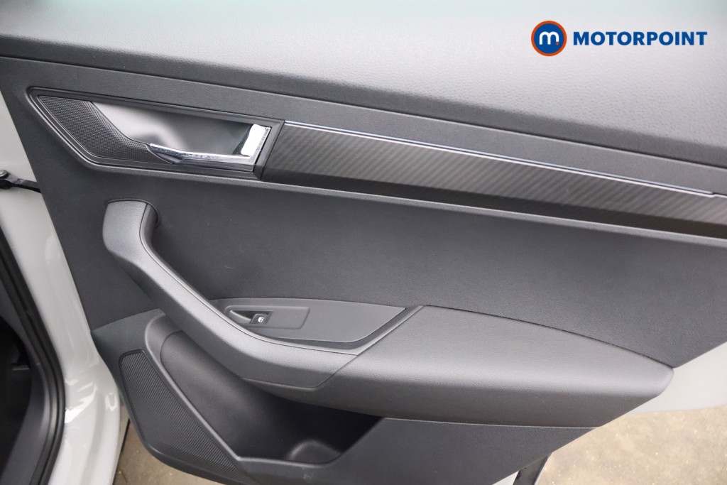 Skoda Karoq Sportline Edition Automatic Petrol SUV - Stock Number (1585876) - 24th supplementary image