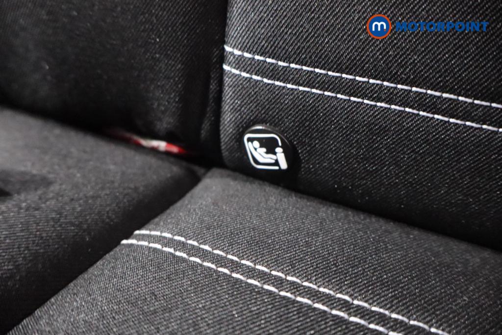 Dacia Duster Comfort Manual Diesel SUV - Stock Number (1585916) - 18th supplementary image