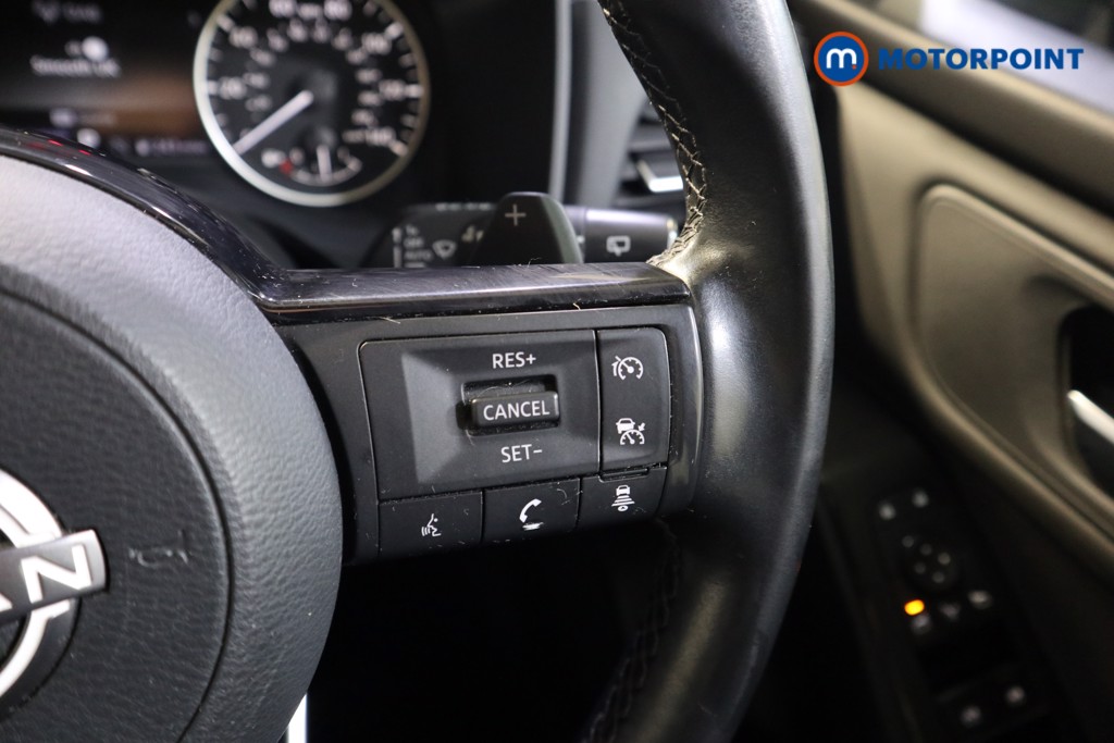 Nissan Qashqai Acenta Premium Automatic Petrol SUV - Stock Number (1586143) - 4th supplementary image