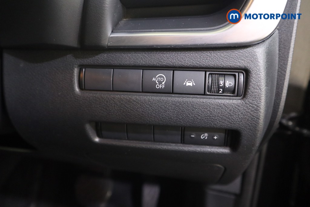 Nissan Qashqai Acenta Premium Automatic Petrol SUV - Stock Number (1586143) - 12th supplementary image