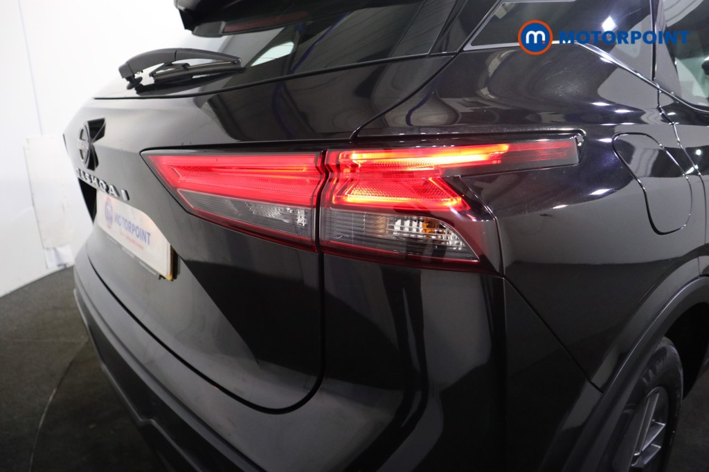 Nissan Qashqai Acenta Premium Automatic Petrol SUV - Stock Number (1586143) - 26th supplementary image