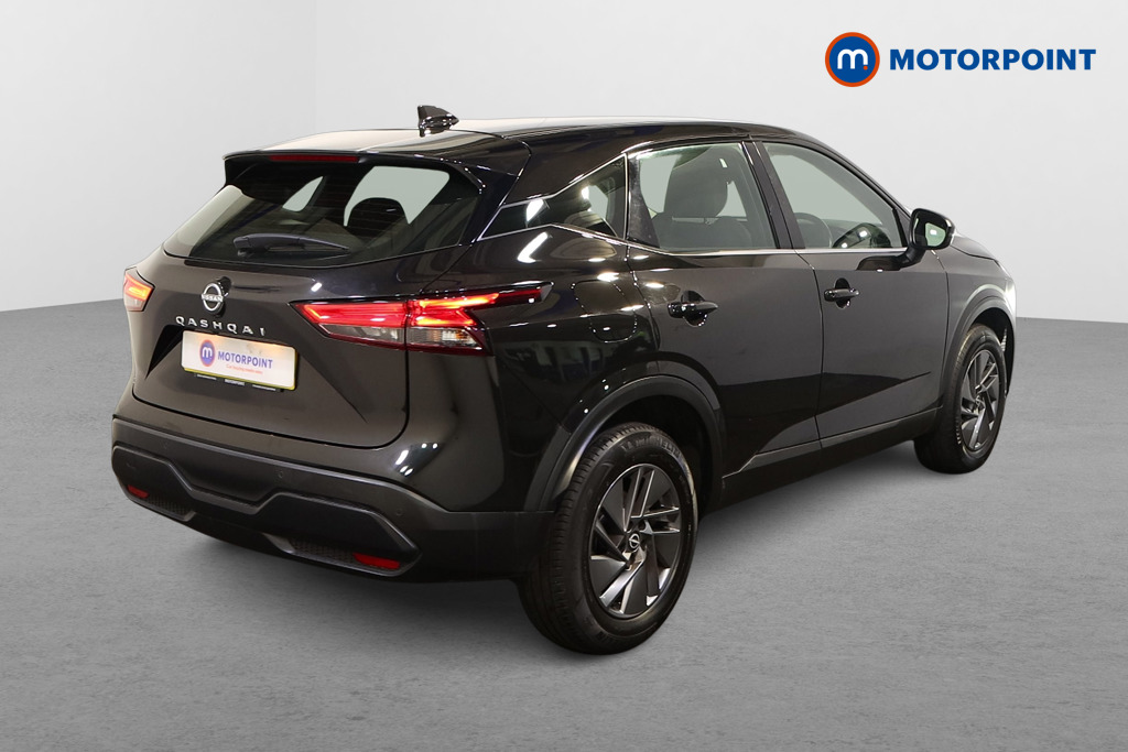 Nissan Qashqai Acenta Premium Automatic Petrol SUV - Stock Number (1586143) - Drivers side rear corner