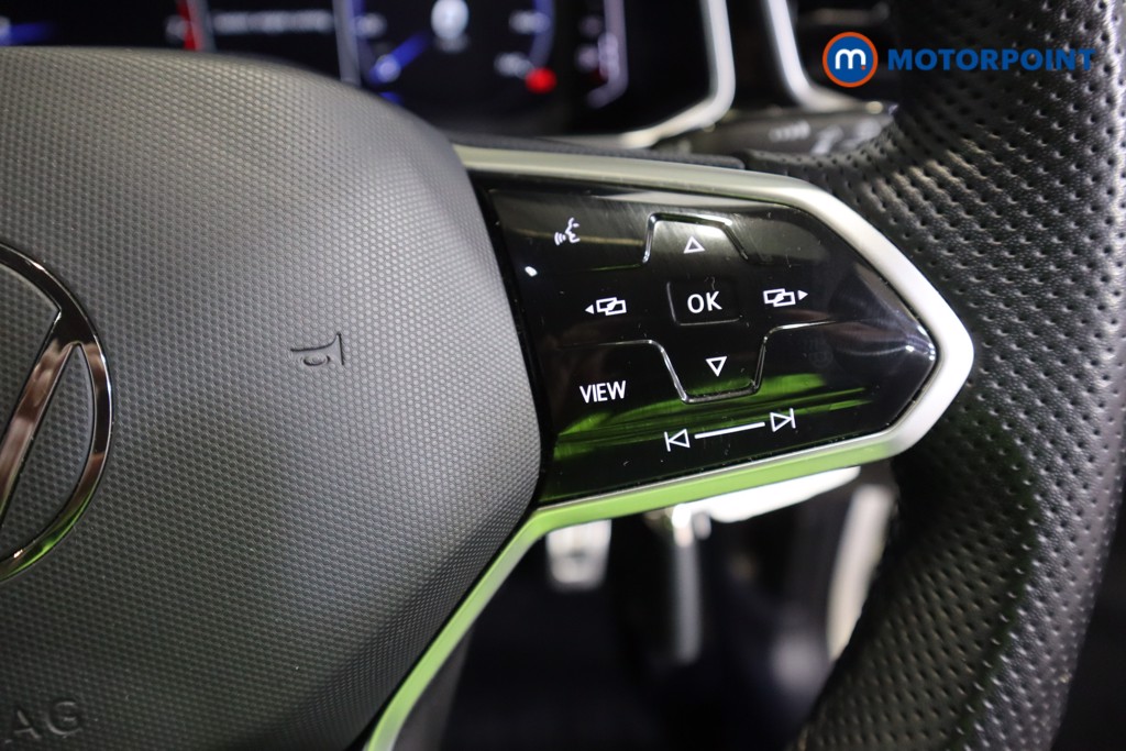 Volkswagen T-Roc R-Line Manual Petrol SUV - Stock Number (1586259) - 9th supplementary image