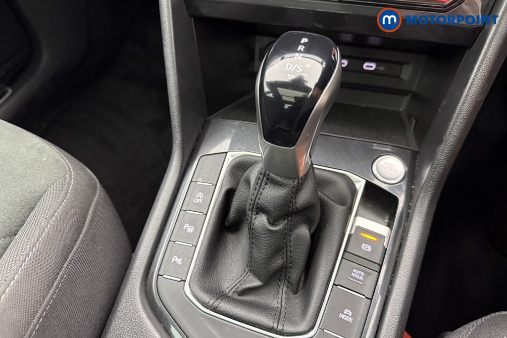 Volkswagen Tiguan Elegance Automatic Petrol SUV - Stock Number (1586266) - 11th supplementary image