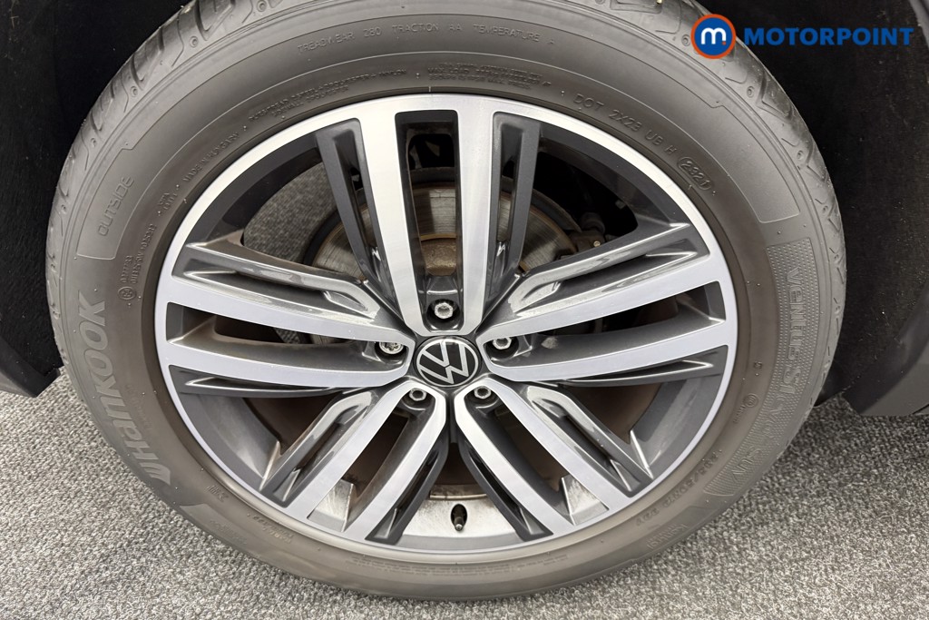 Volkswagen Tiguan Elegance Automatic Petrol SUV - Stock Number (1586266) - 34th supplementary image