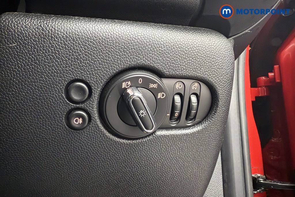 Mini Hatchback Cooper S Classic Automatic Petrol Hatchback - Stock Number (1586271) - 14th supplementary image