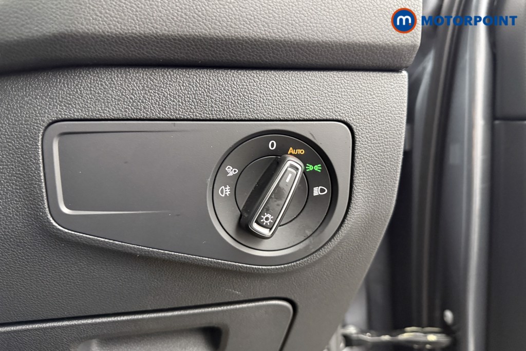 Volkswagen Tiguan Allspace R-Line Automatic Petrol SUV - Stock Number (1586280) - 15th supplementary image