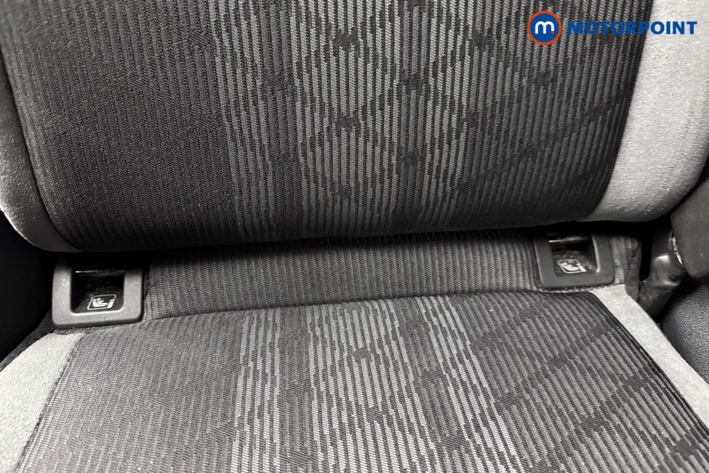 Volkswagen Tiguan Allspace R-Line Automatic Petrol SUV - Stock Number (1586280) - 26th supplementary image