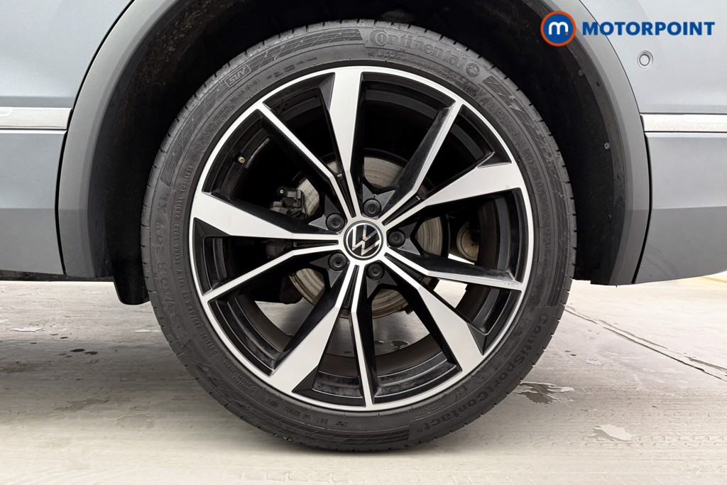 Volkswagen Tiguan Allspace R-Line Automatic Petrol SUV - Stock Number (1586280) - 38th supplementary image