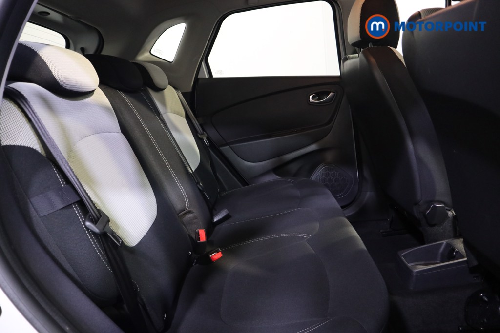 Renault Captur Iconic Automatic Petrol SUV - Stock Number (1586390) - 14th supplementary image