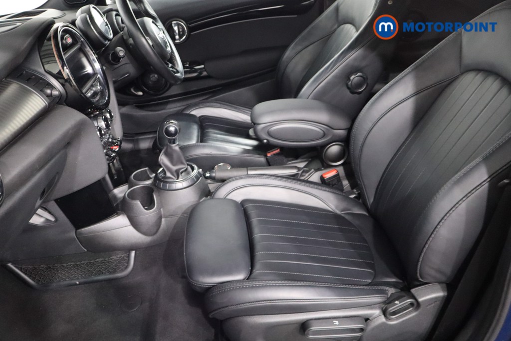 Mini Hatchback Cooper Seven Manual Petrol Hatchback - Stock Number (1586676) - 4th supplementary image