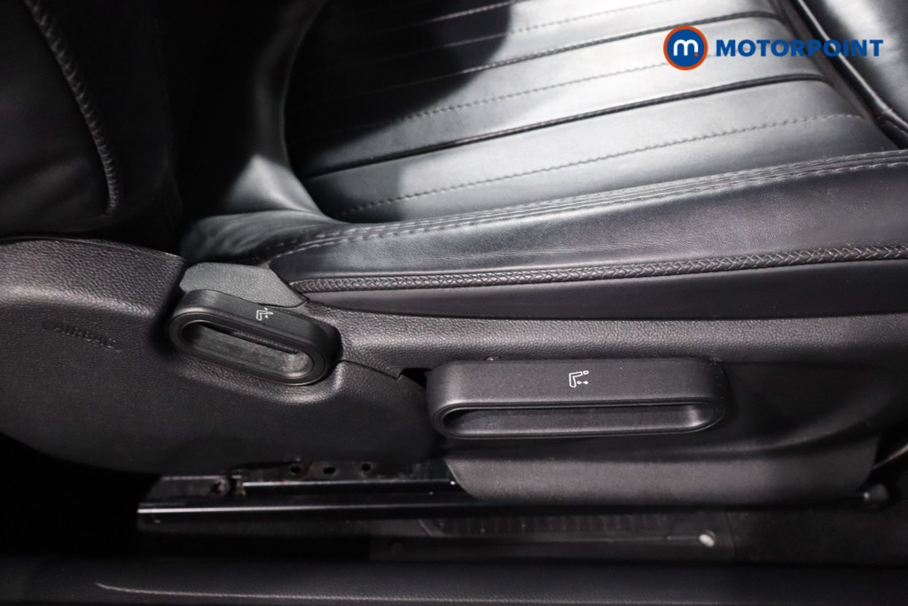Mini Hatchback Cooper Seven Manual Petrol Hatchback - Stock Number (1586676) - 22nd supplementary image