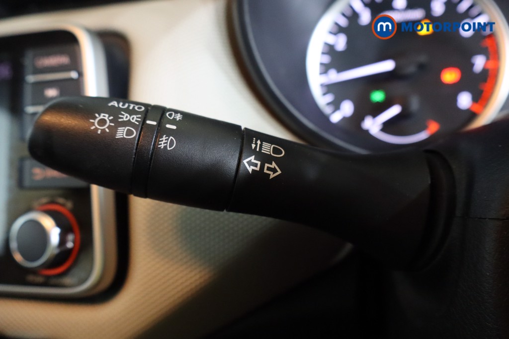 Nissan Micra Acenta Manual Petrol Hatchback - Stock Number (1586779) - 16th supplementary image