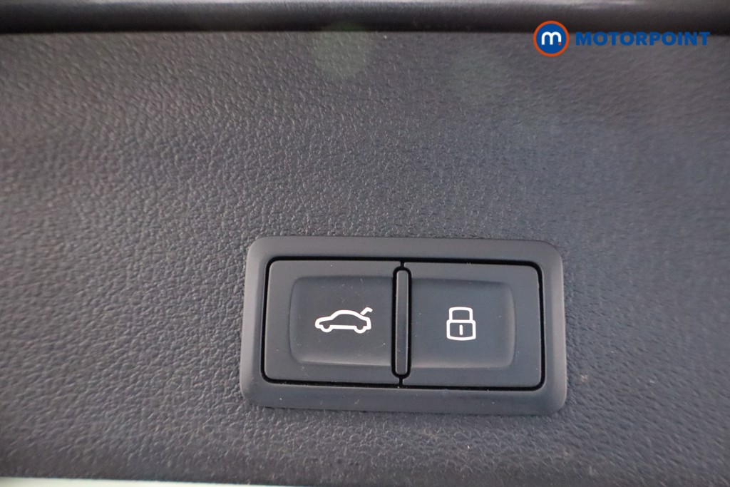 Audi A6 S Line Automatic Diesel Estate - Stock Number (1586781) - 39th supplementary image