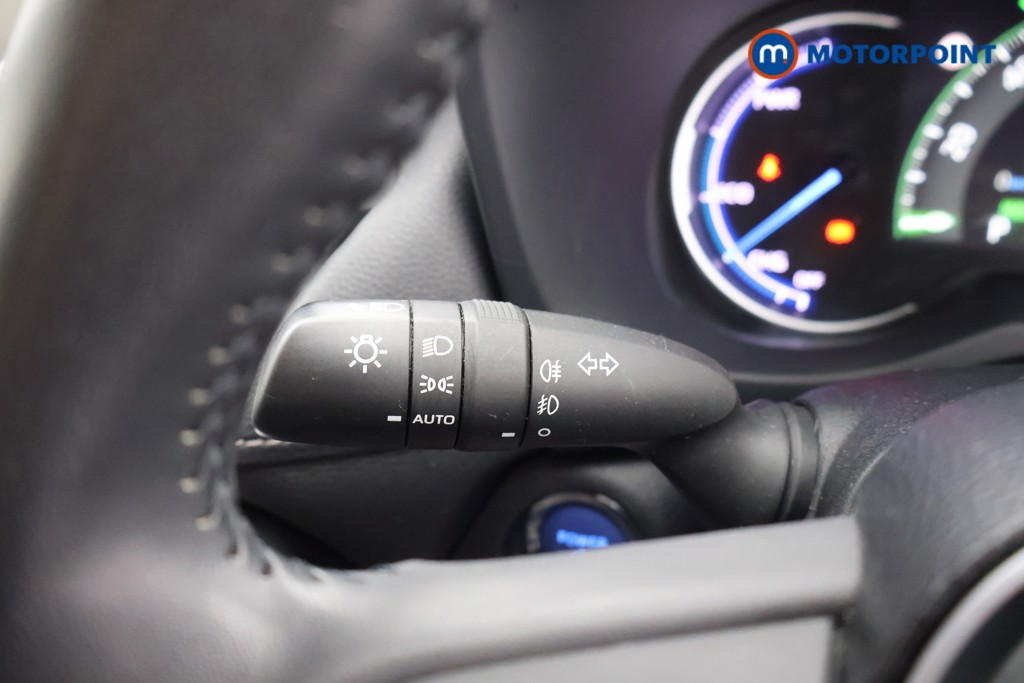Toyota Rav4 Design Automatic Petrol-Electric Hybrid SUV - Stock Number (1586805) - 5th supplementary image