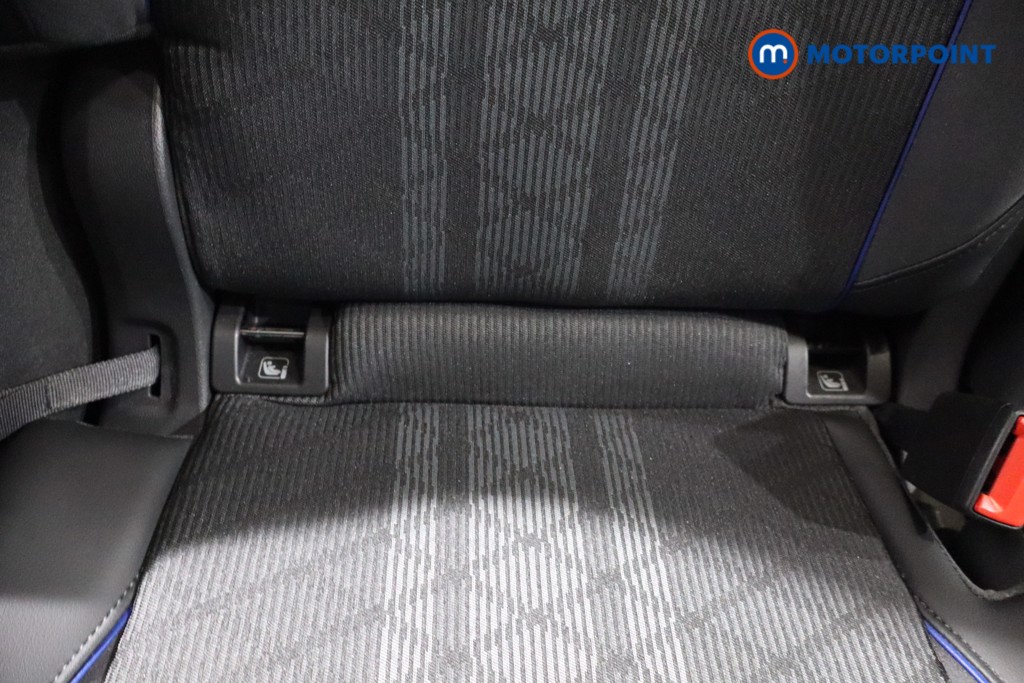 Volkswagen Tiguan R-Line Automatic Petrol SUV - Stock Number (1586900) - 26th supplementary image