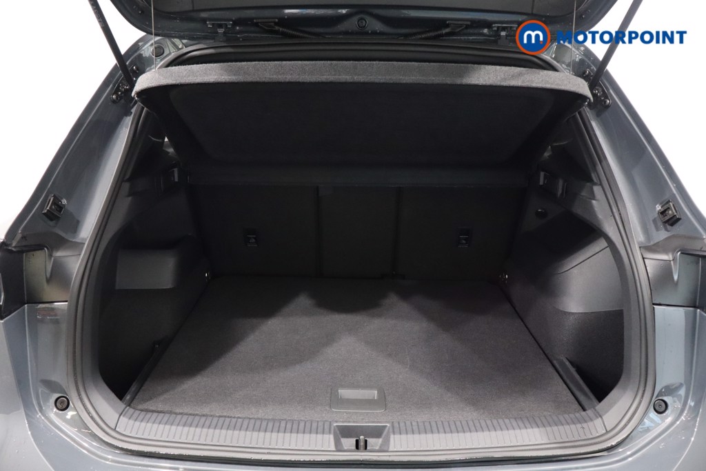 Volkswagen Tiguan R-Line Automatic Petrol SUV - Stock Number (1586900) - 40th supplementary image
