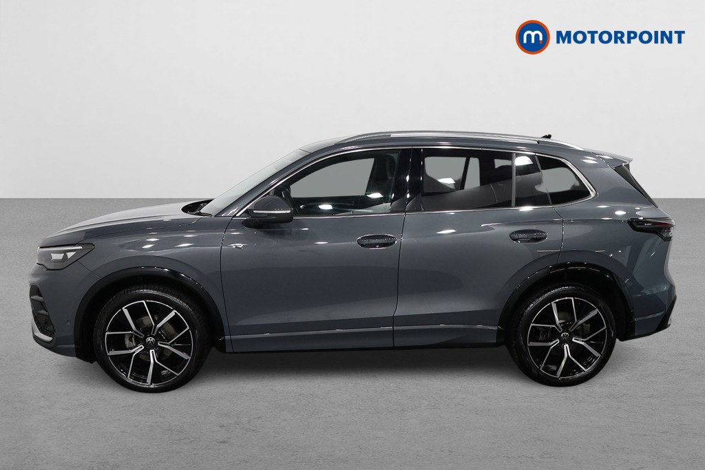Volkswagen Tiguan R-Line Automatic Petrol SUV - Stock Number (1586900) - Passenger side