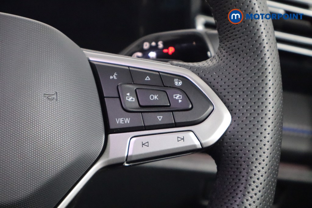 Volkswagen Tiguan R-Line Automatic Petrol SUV - Stock Number (1586907) - 8th supplementary image