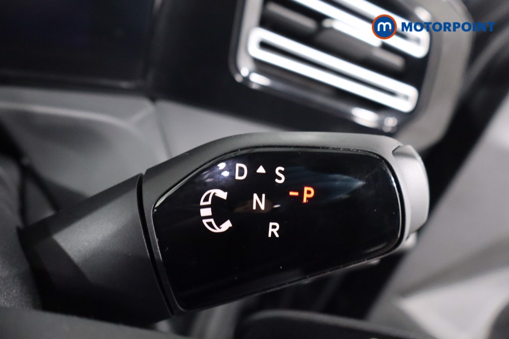 Volkswagen Tiguan R-Line Automatic Petrol SUV - Stock Number (1586907) - 14th supplementary image