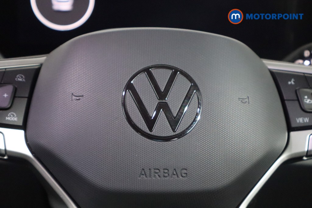 Volkswagen Tiguan R-Line Automatic Petrol SUV - Stock Number (1586907) - 15th supplementary image