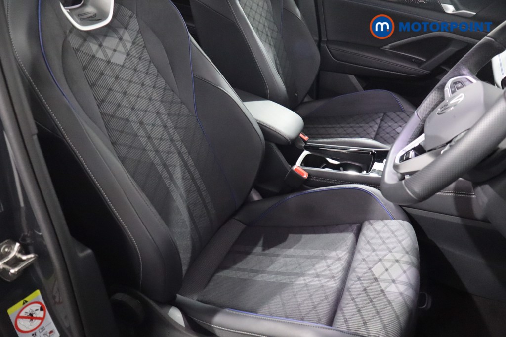 Volkswagen Tiguan R-Line Automatic Petrol SUV - Stock Number (1586907) - 24th supplementary image