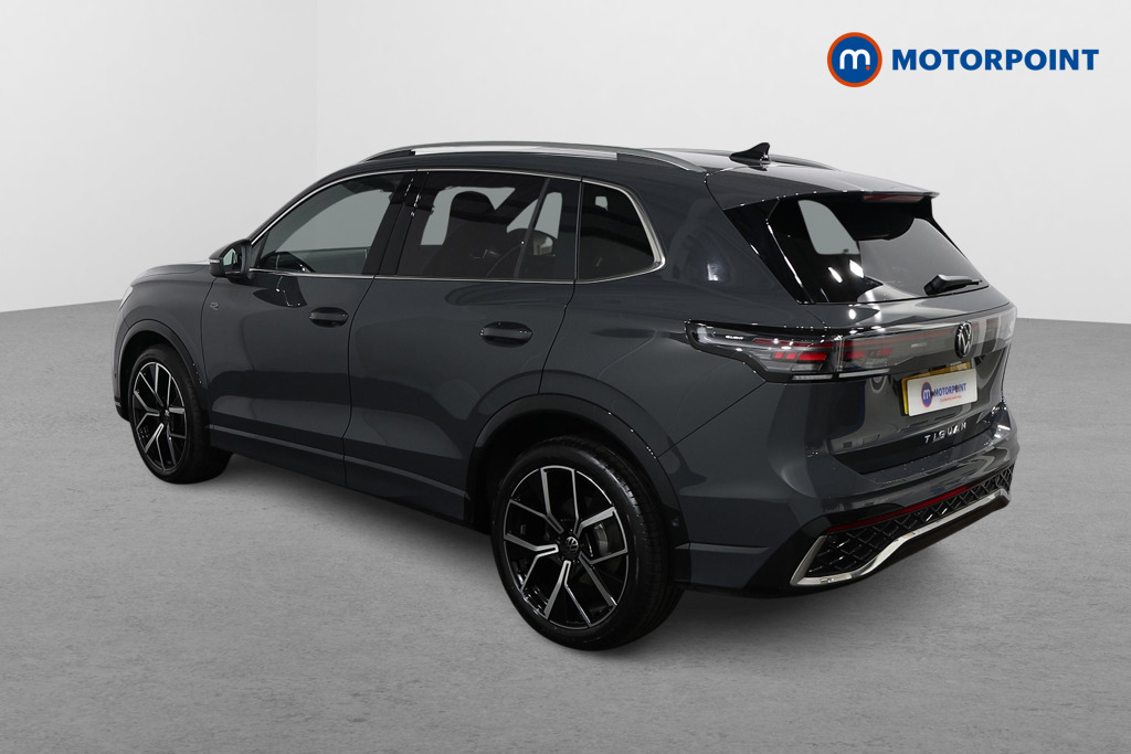 Volkswagen Tiguan R-Line Automatic Petrol SUV - Stock Number (1586907) - Passenger side rear corner