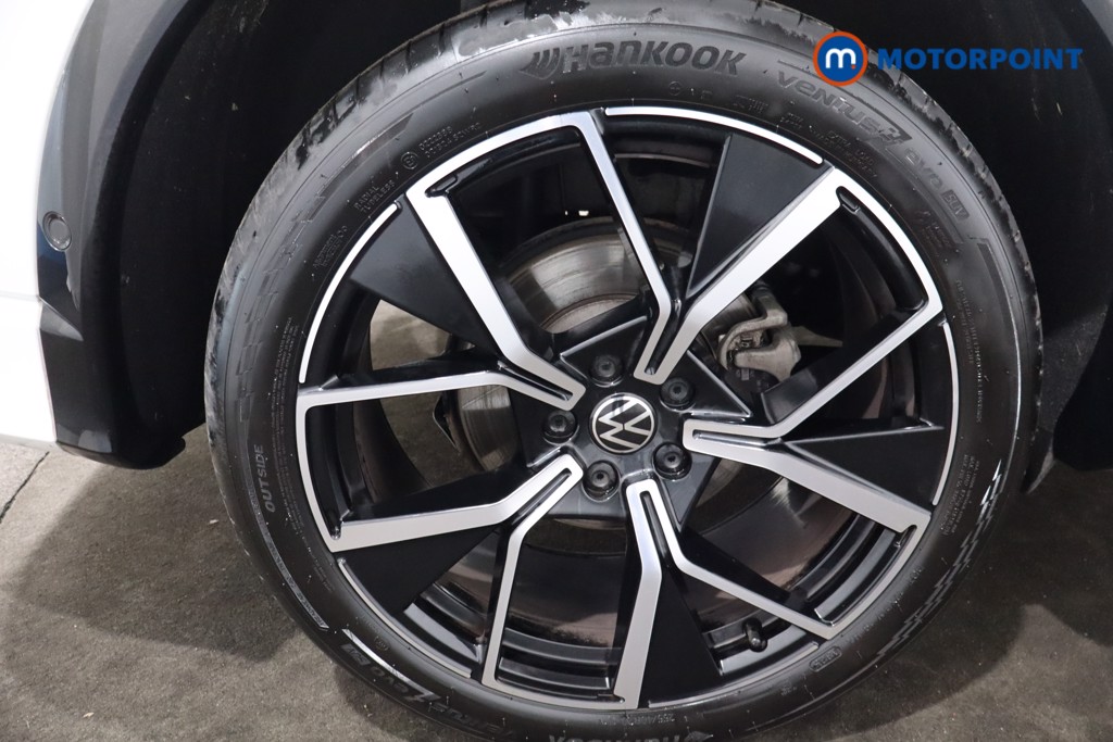 Volkswagen Tiguan R-Line Automatic Petrol SUV - Stock Number (1586911) - 9th supplementary image