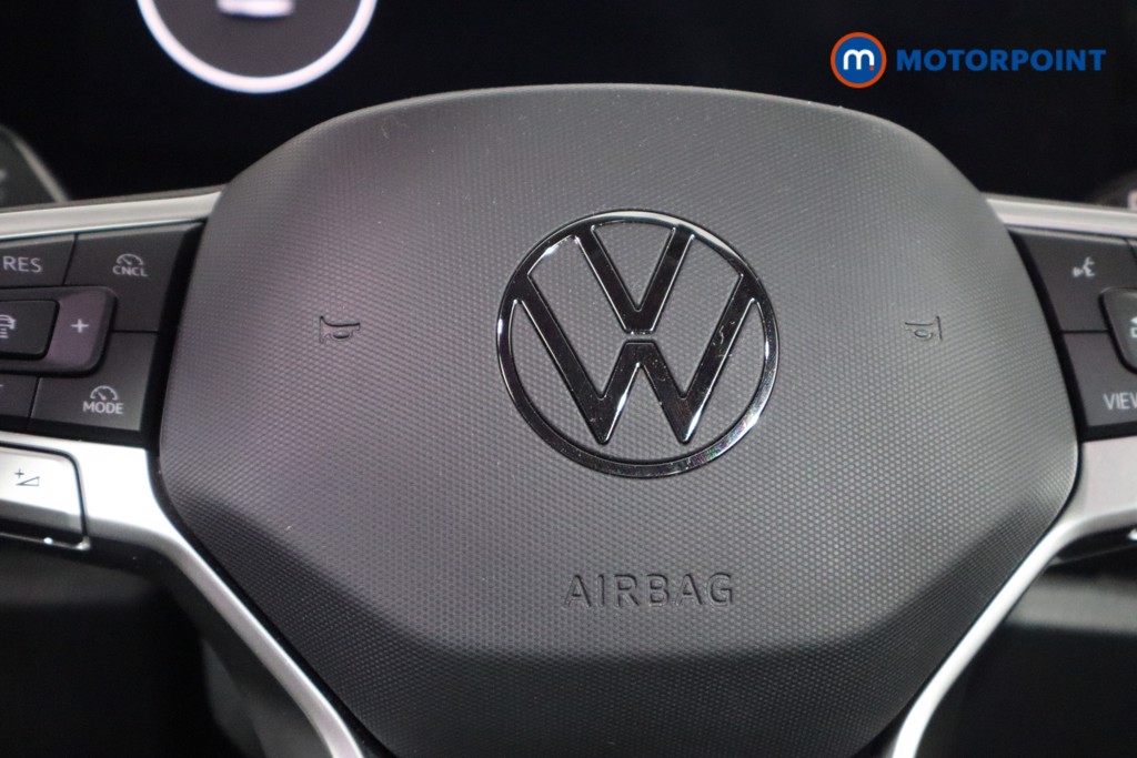 Volkswagen Tiguan R-Line Automatic Petrol SUV - Stock Number (1586911) - 15th supplementary image