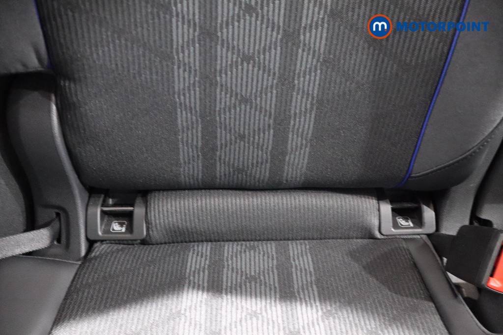 Volkswagen Tiguan R-Line Automatic Petrol SUV - Stock Number (1586911) - 29th supplementary image