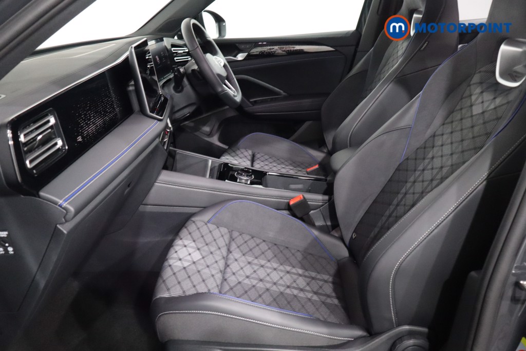Volkswagen Tiguan R-Line Automatic Petrol SUV - Stock Number (1586912) - 4th supplementary image