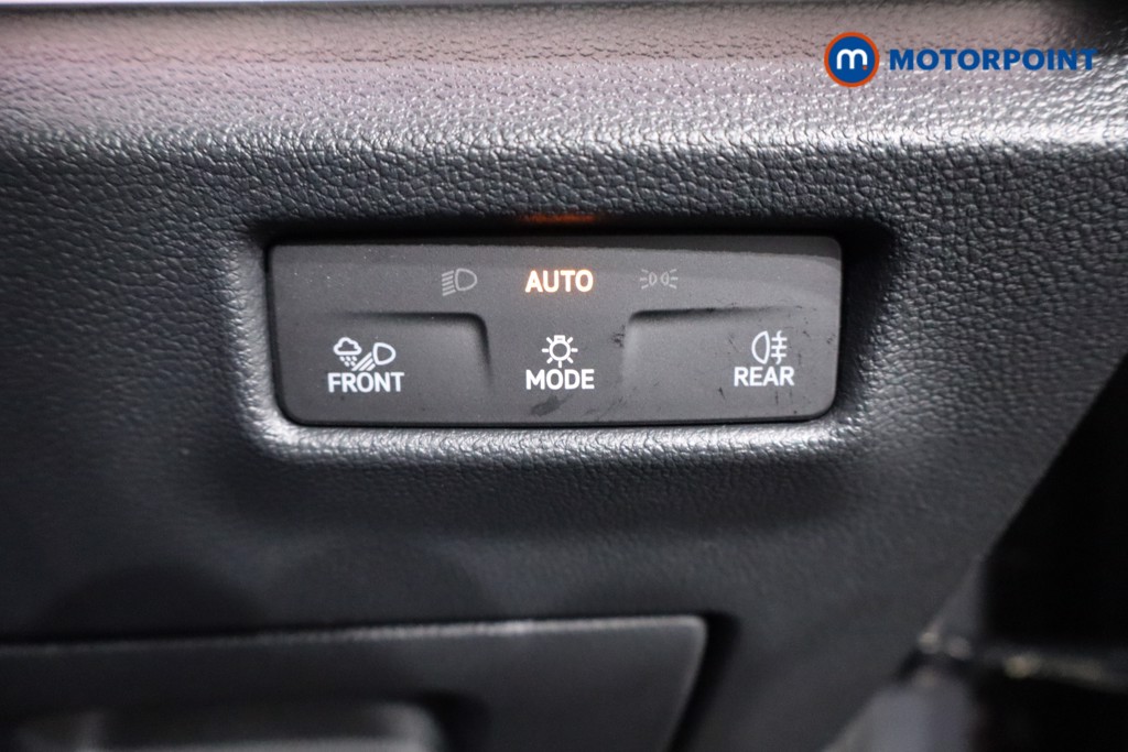 Volkswagen Tiguan R-Line Automatic Petrol SUV - Stock Number (1586912) - 21st supplementary image