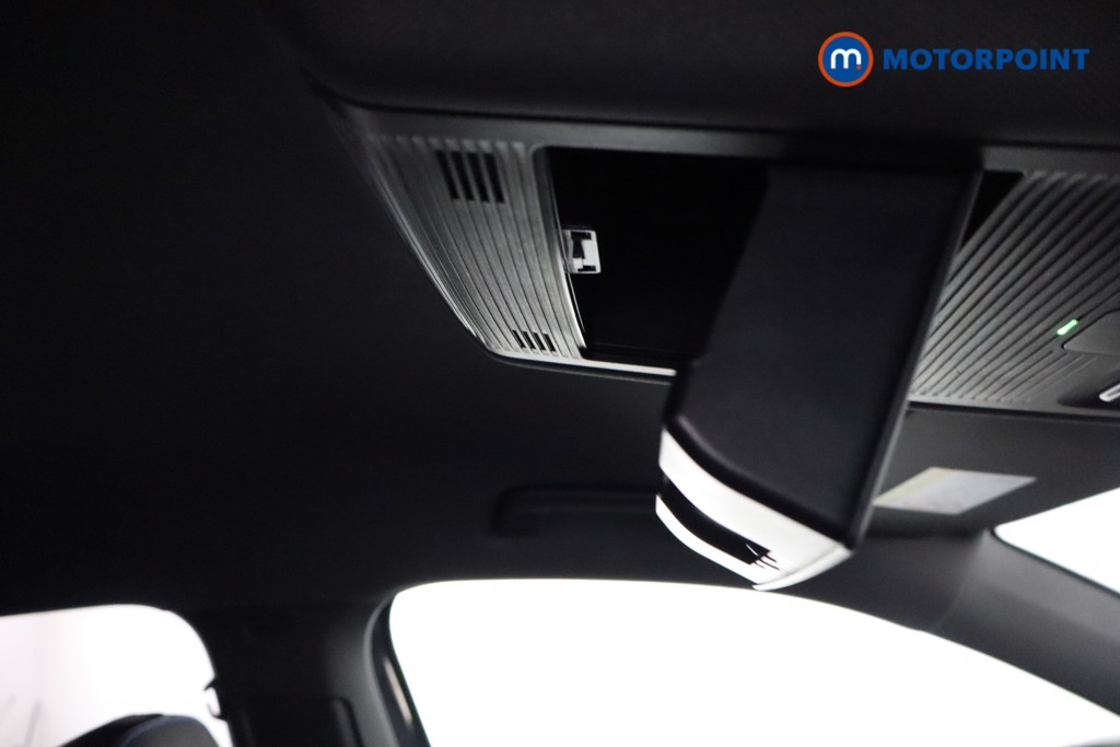 Volkswagen Tiguan R-Line Automatic Petrol SUV - Stock Number (1586912) - 28th supplementary image