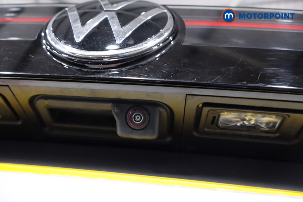 Volkswagen Tiguan R-Line Automatic Petrol SUV - Stock Number (1586912) - 38th supplementary image
