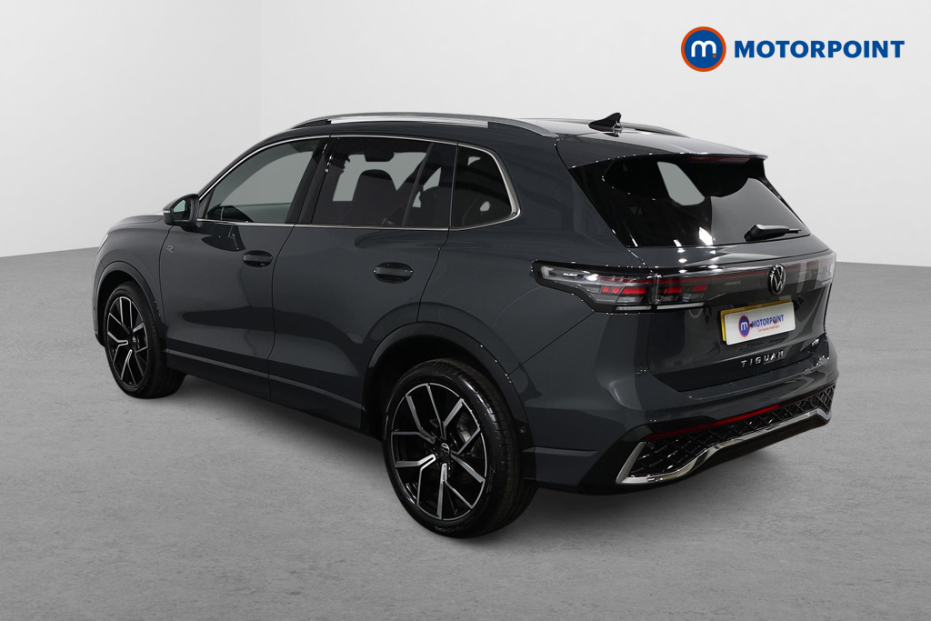 Volkswagen Tiguan R-Line Automatic Petrol SUV - Stock Number (1586912) - Passenger side rear corner