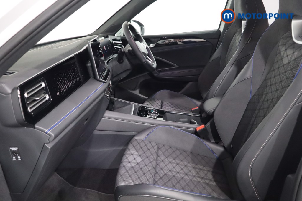 Volkswagen Tiguan R-Line Automatic Petrol SUV - Stock Number (1586913) - 4th supplementary image