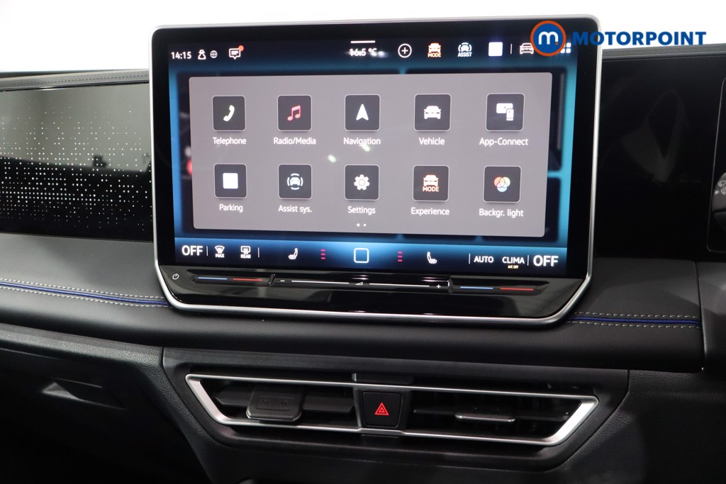 Volkswagen Tiguan R-Line Automatic Petrol SUV - Stock Number (1586913) - 18th supplementary image