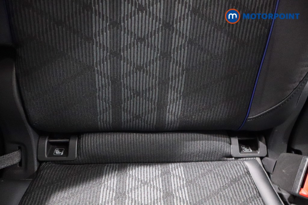 Volkswagen Tiguan R-Line Automatic Petrol SUV - Stock Number (1586913) - 28th supplementary image