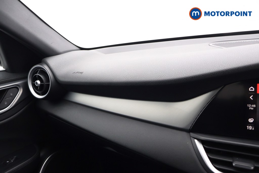 Alfa Romeo Giulia Sprint Automatic Petrol Saloon - Stock Number (1586961) - 12th supplementary image