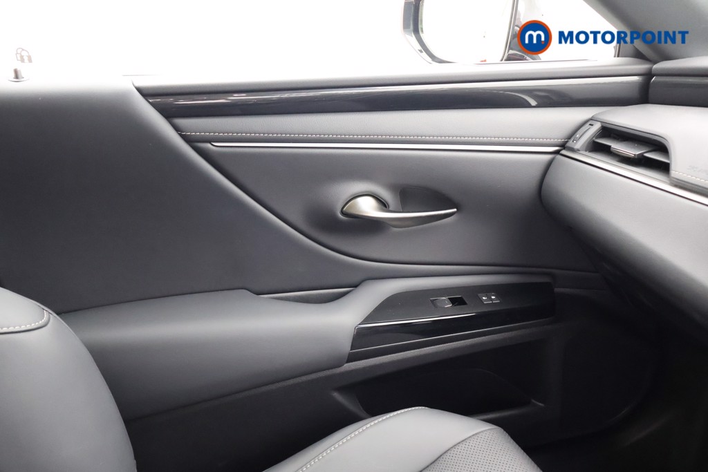 Lexus ES 300H 2.5 4Dr Cvt Premium Edition Automatic Petrol-Electric Hybrid Saloon - Stock Number (1587036) - 12th supplementary image