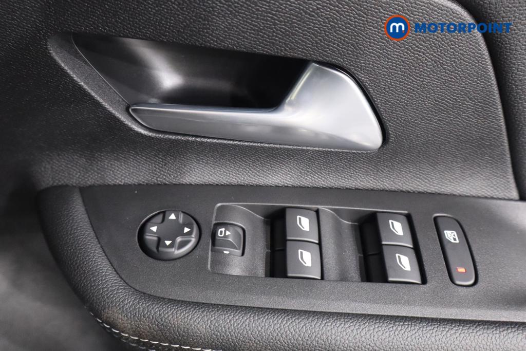 Vauxhall Mokka Ultimate Automatic Electric SUV - Stock Number (1587077) - 12th supplementary image